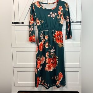 Girl’s Green Floral Midi Dress with Red Bloom Print size M